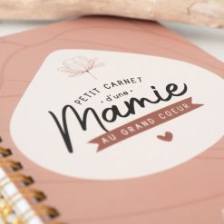 Manahia Livres | Carnet D'Une Mamie Au Grand Coeur