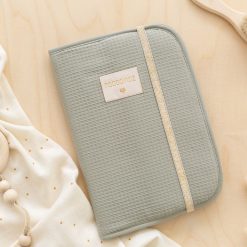 Nobodinoz Textile | Protege-Carnet De Sante Poema Honey Comb - Laurel Green