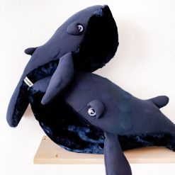 BigStuffed Peluche | Petite Baleine Bleu Nuit